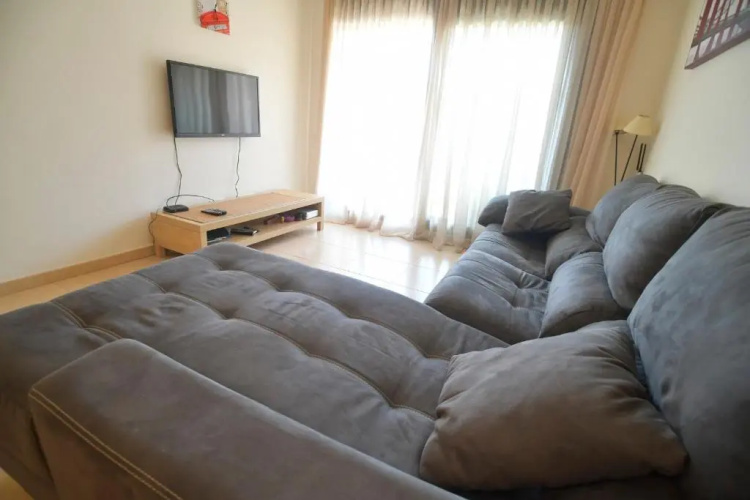 Apartamento de 3 dormitorios equipado Fenals