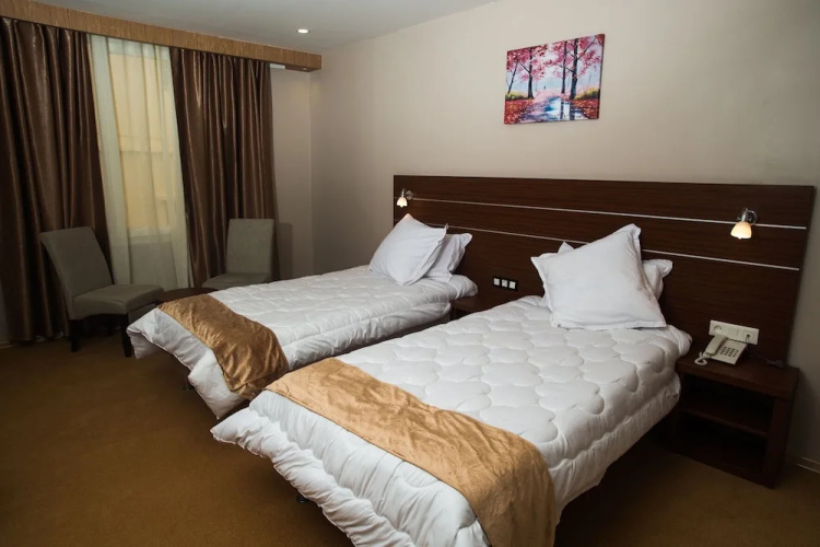 Hotel Vescera