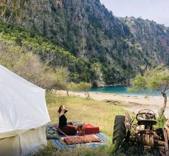 Tent beachfront