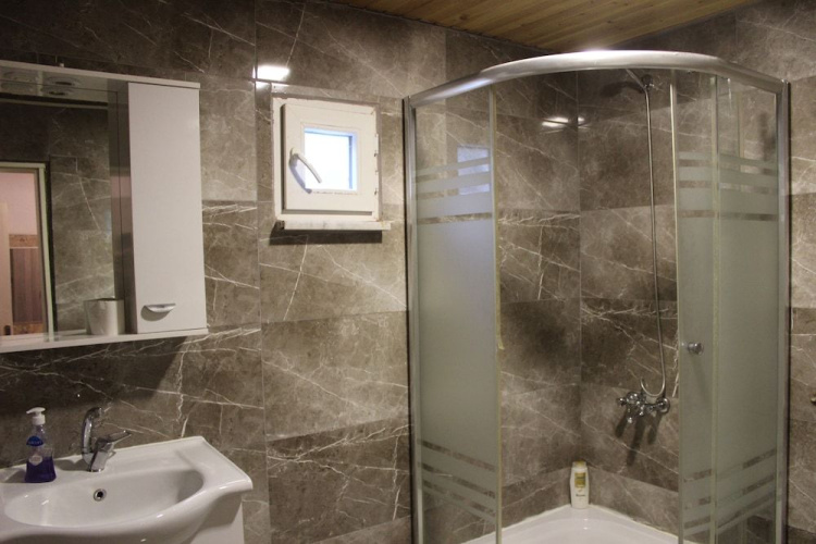 Abant Dere Otel