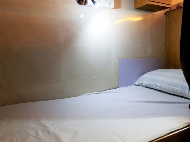 Hexa Super Dorm