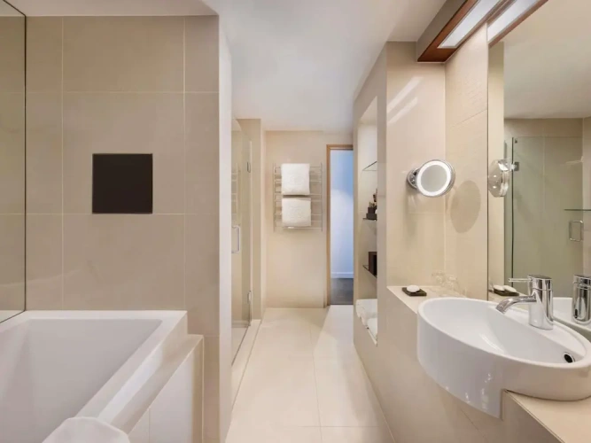 Double Suite