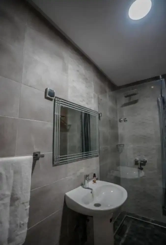 Classic Single room with balcony and with city view