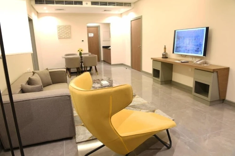 Luxury Suite