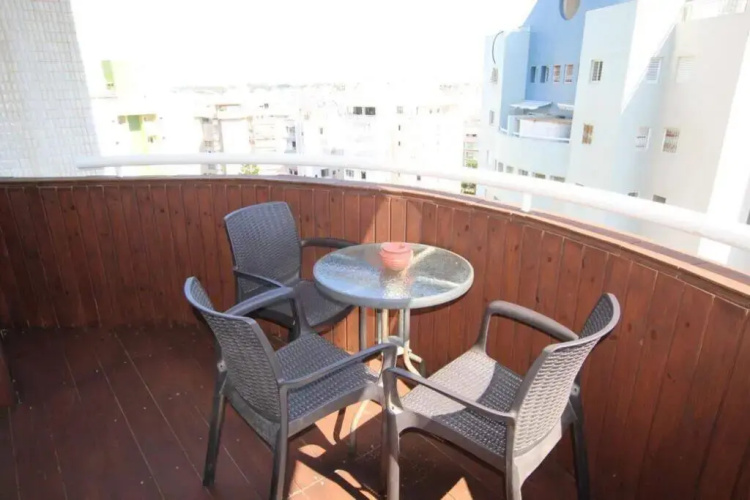 Royal Apartments , Blvd Nitza 8
