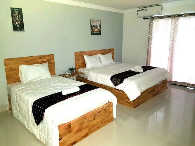 Lucky hostel and guesthouse