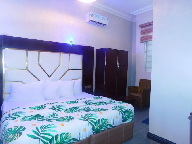 110 Obafemi Awolowo Way