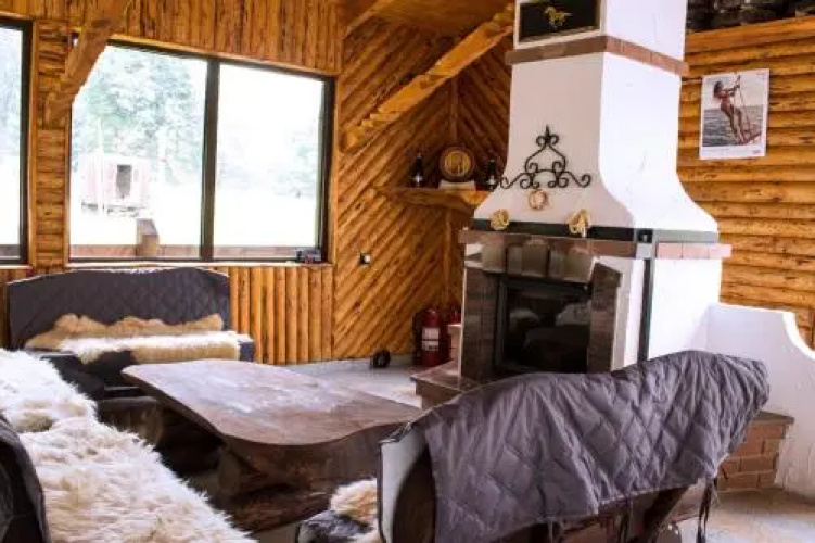 Cabana Barlogul Lupilor