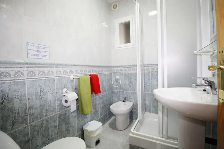 1090 Villa las Flores