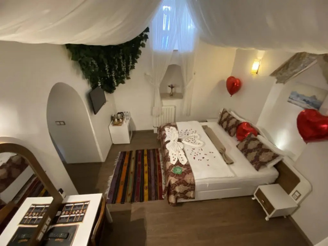 Behrampasa Otel