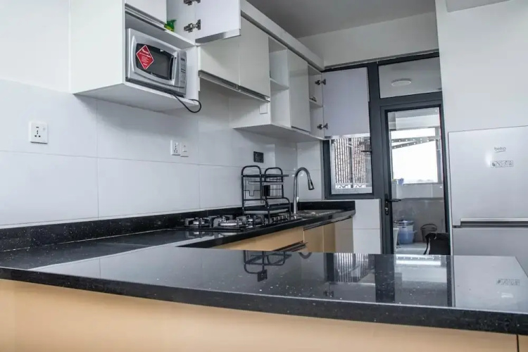 Urban Oasis Grandise Gateway- 3 Bed