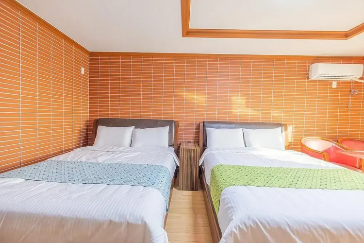 Geoje Rockspa Pension