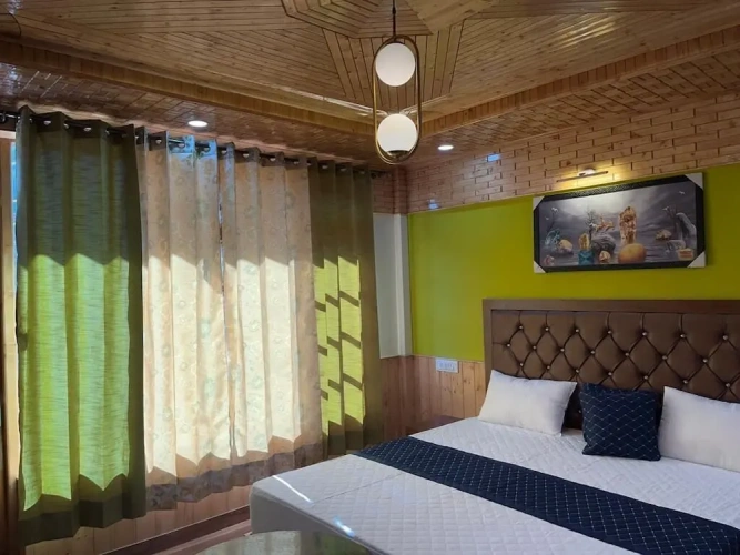Deluxe room