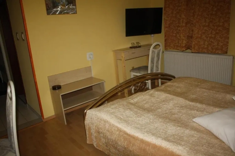 1 Bedroom Suite