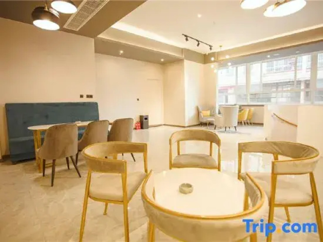Suide Pinheng Hotel