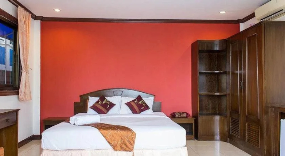 Baan Natacha Beachfront Guesthouse