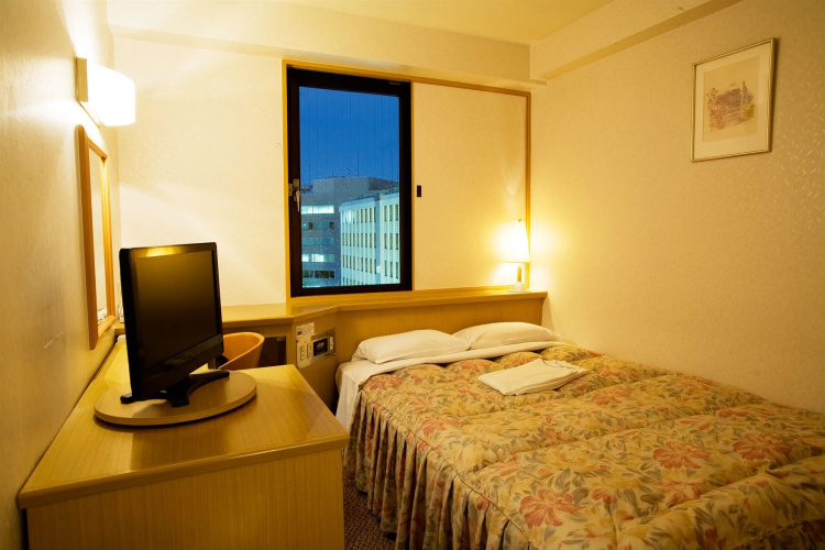Toyo Hotel
