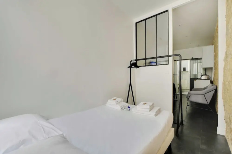 Authentic Studio - 2P - Canal St Martin