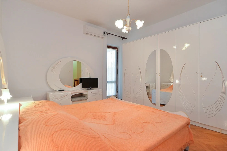Apartments Jadranka 612
