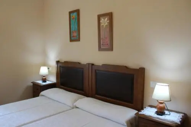 Apartamentos Casa Cerolleiro