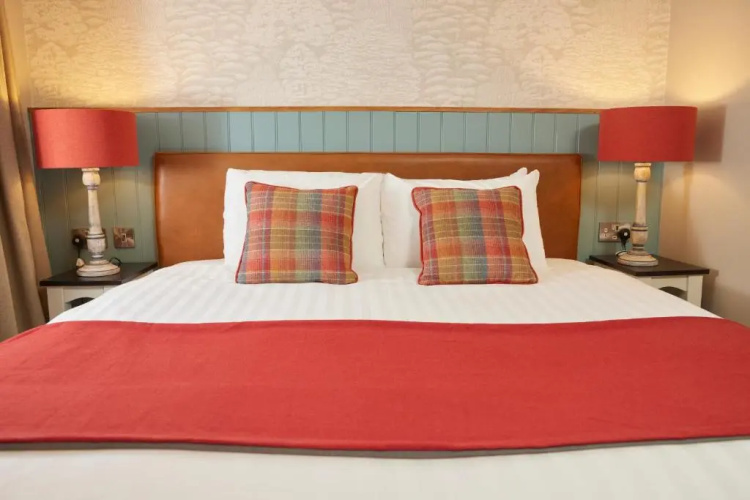 Feathers Hotel by Chef and Brewer Collection