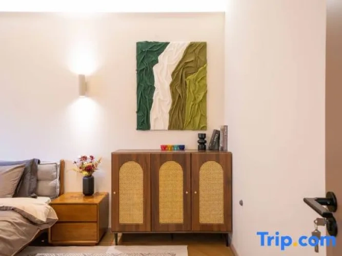 2 Bedrooms Suite with city view