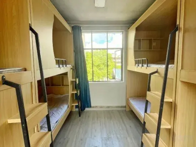 No.29 Courtyard Hostel