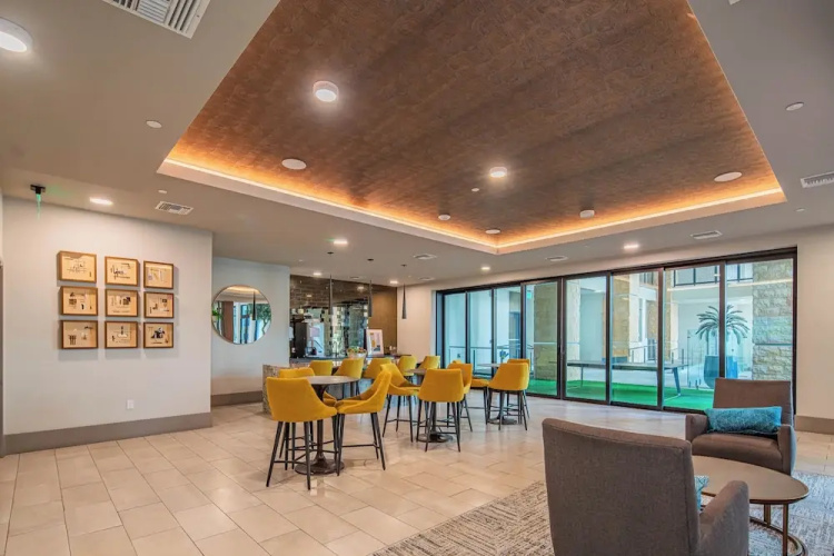 Scottsdale Grand