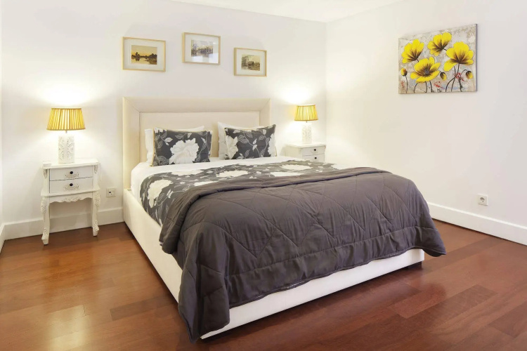 Lisbon Rentals Chiado