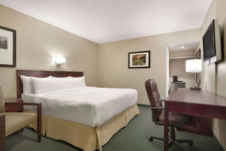 Days Inn - Lethbridge