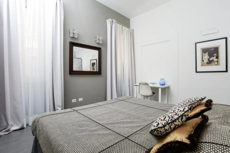 Spanish Steps Deluxe Apartment
