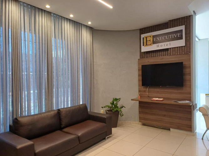 Executive Hotel
