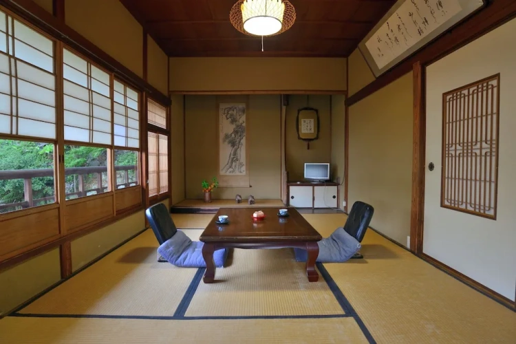 Standard Family room