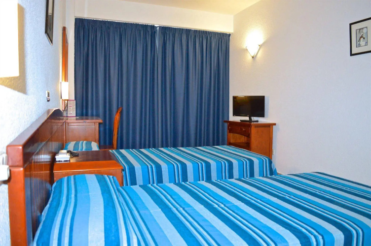 Hostal Molins Park