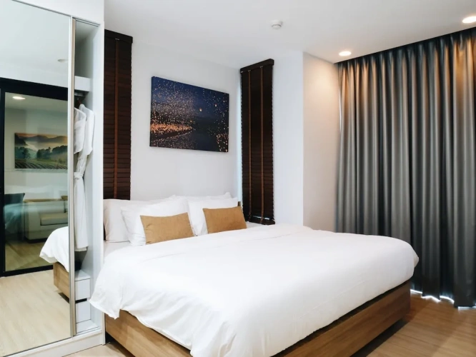 Deluxe Twin room with balcony