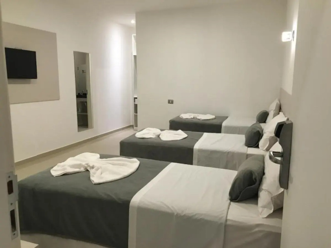 Uno Hotel