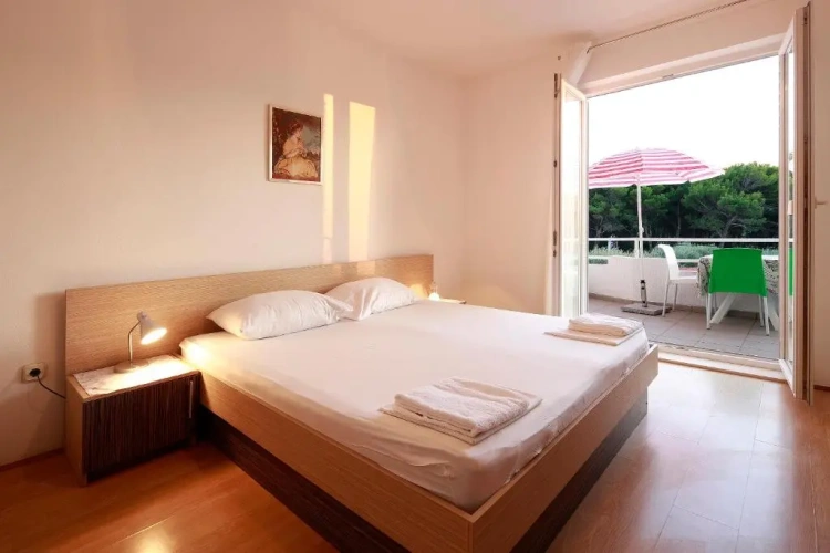 1 Bedroom Apartment with balcony