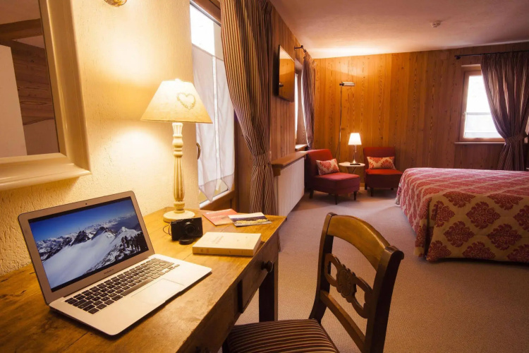 Hotel Ruitor