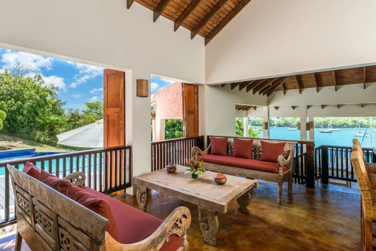 Calabash Hotel