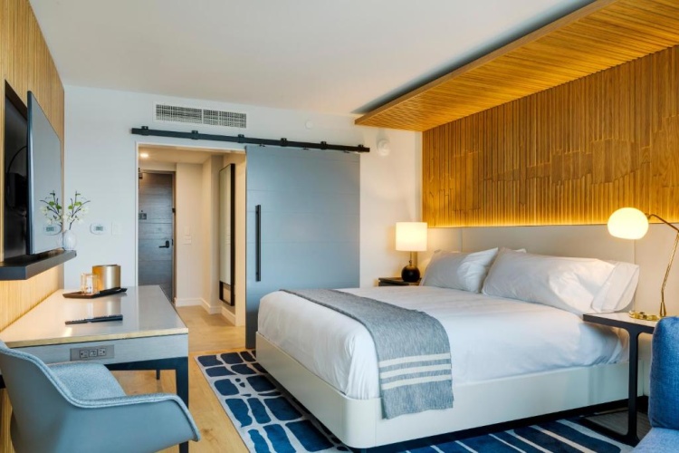 Premium Double room with water view
