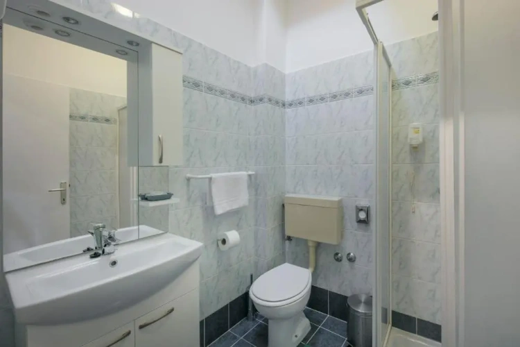 Standard Double room with park view