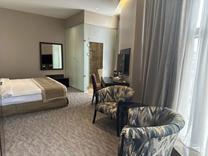 Lotus Hotel