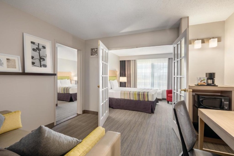 1 Bedroom Suite