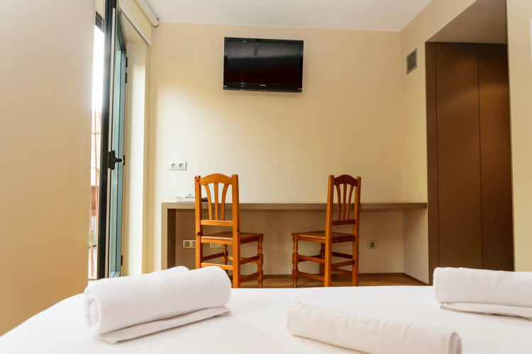 Hotel Estació - Adults Only