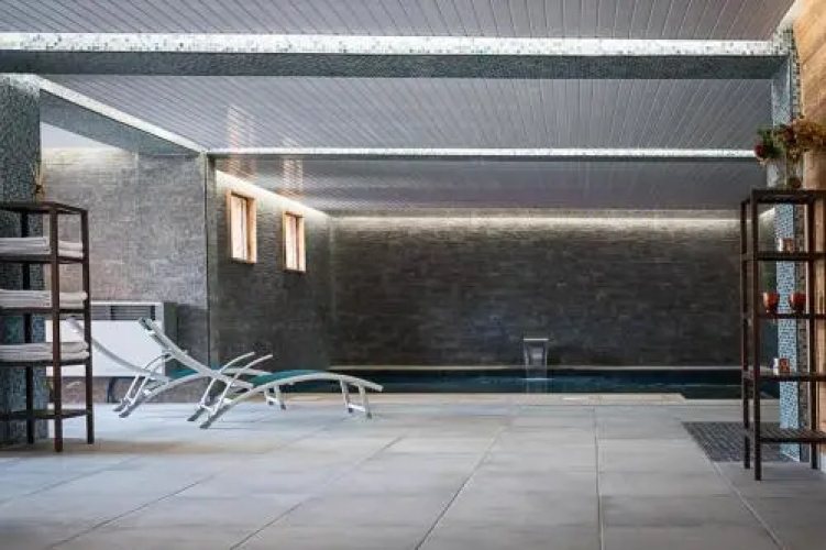 Black Diamond Lodge