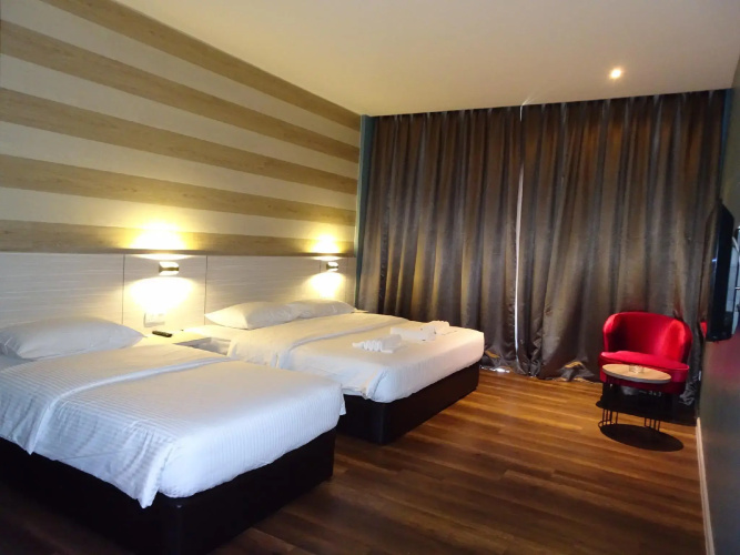 Bayfront Hotel