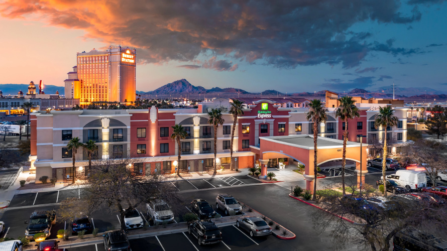 Holiday Inn Express & Suites Henderson photo 26