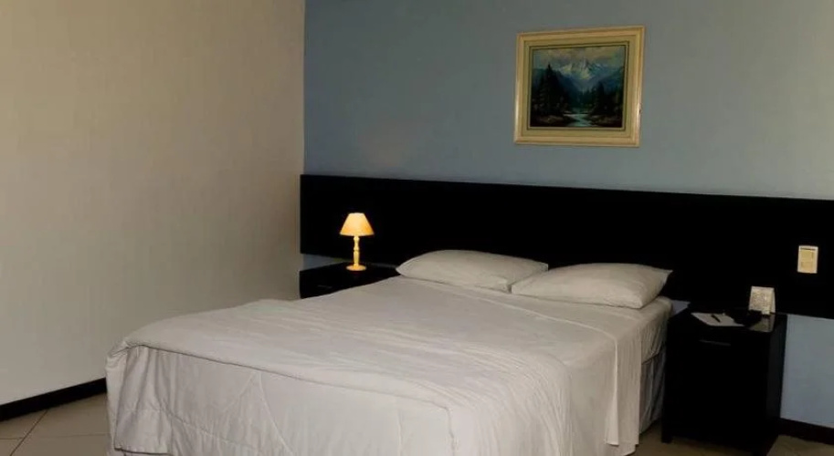 Crystal Apart Hotel