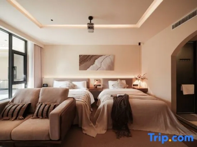 Standard Family room