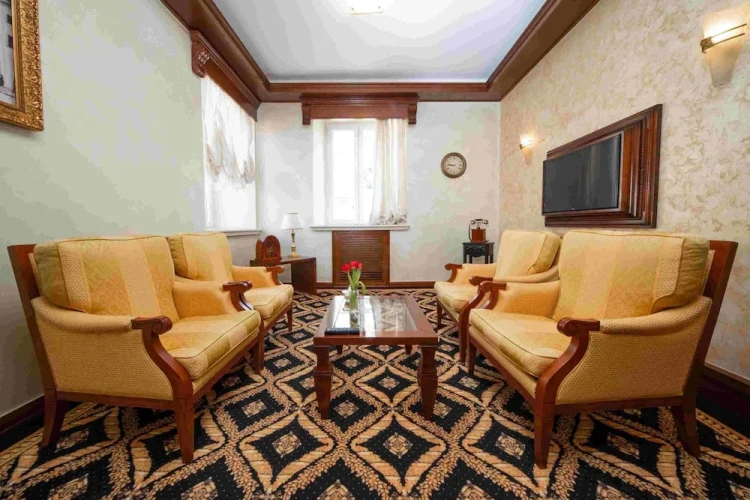2 Bedrooms Deluxe Suite with city view